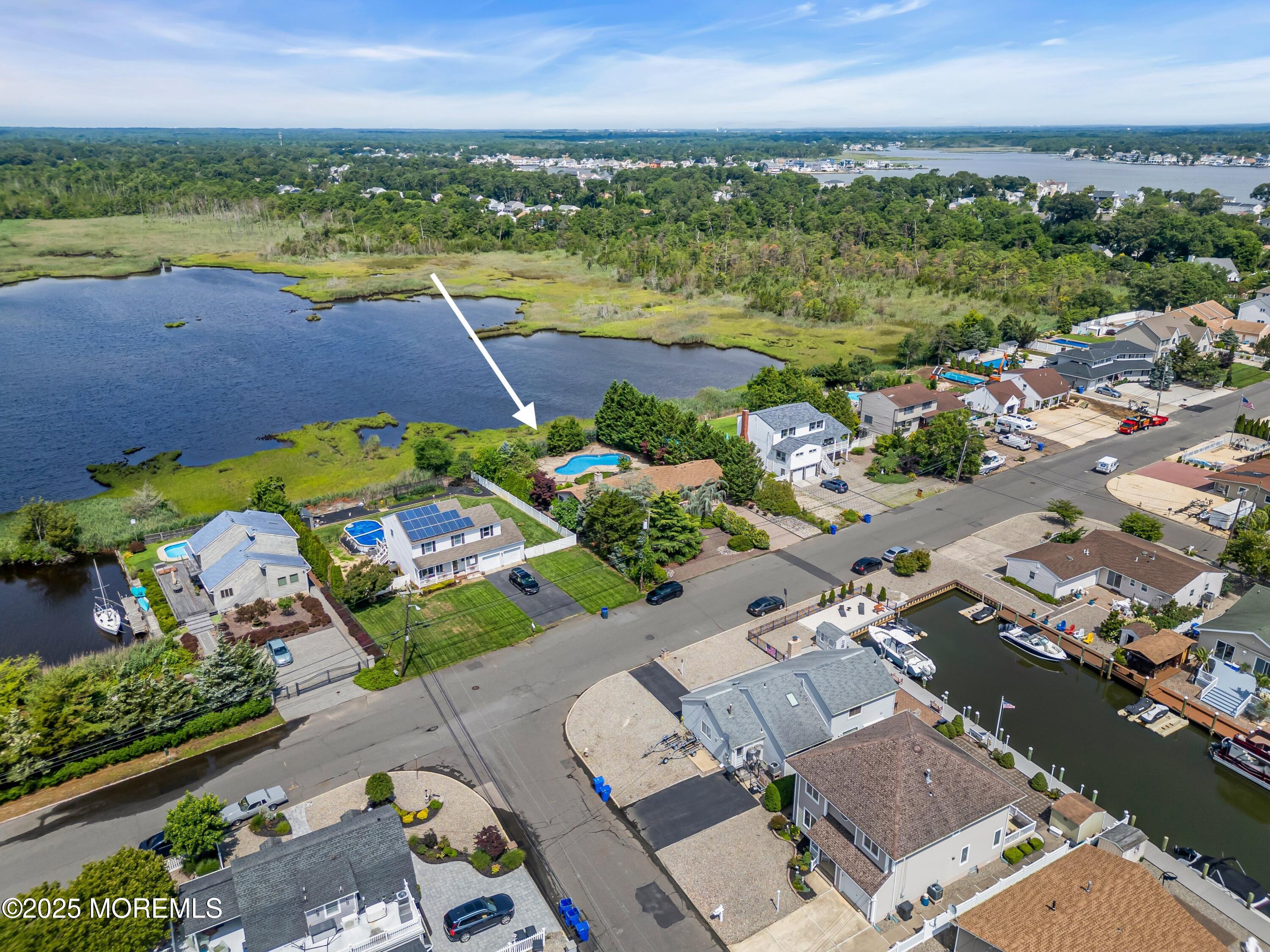 62 Sunrise Boulevard Toms River, NJ 08753 - Photo 11 of 94 071_dji_0542_copy_702