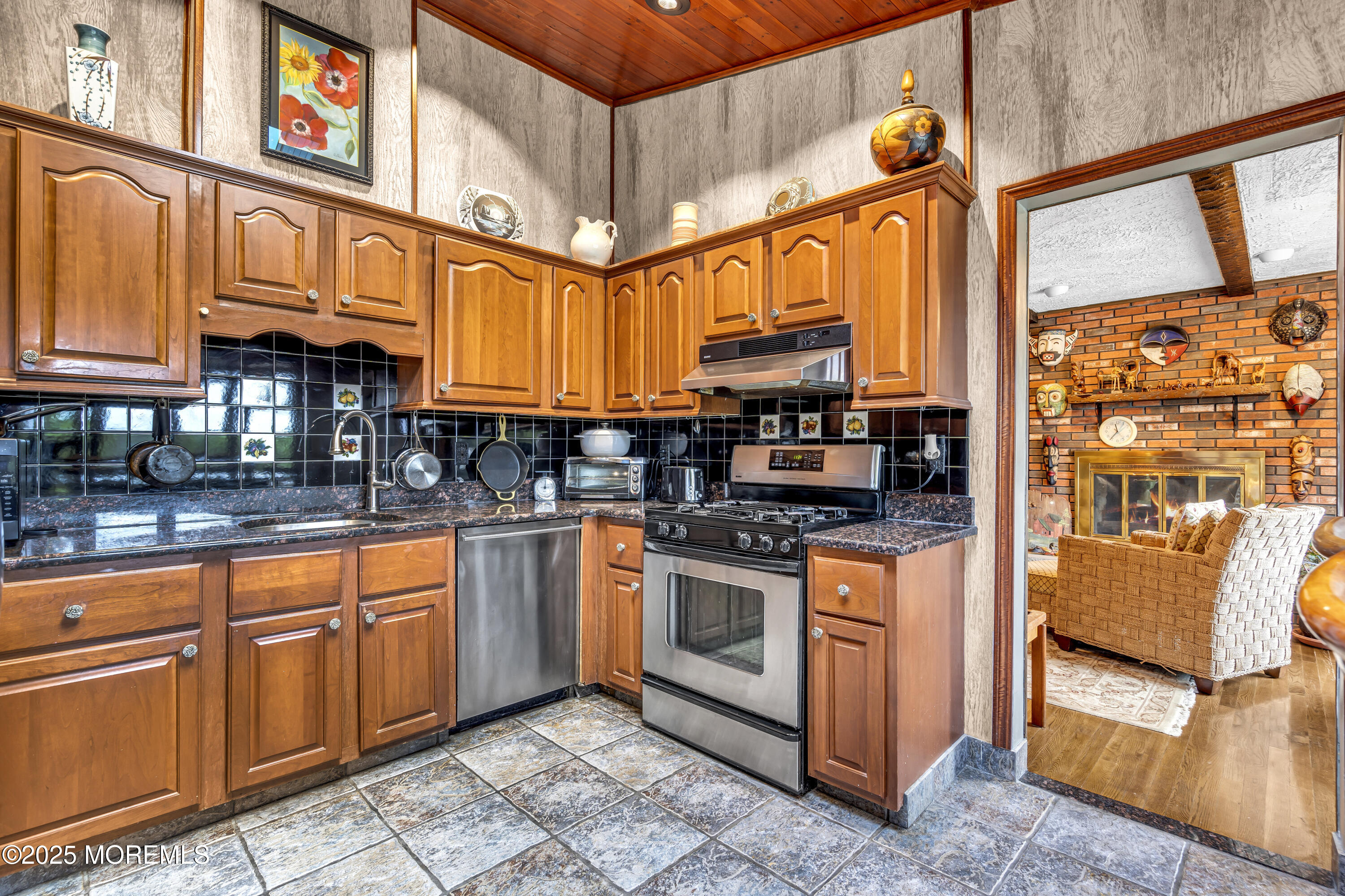 62 Sunrise Boulevard Toms River, NJ 08753 - Photo 31 of 94 027_dsc09154-1_845