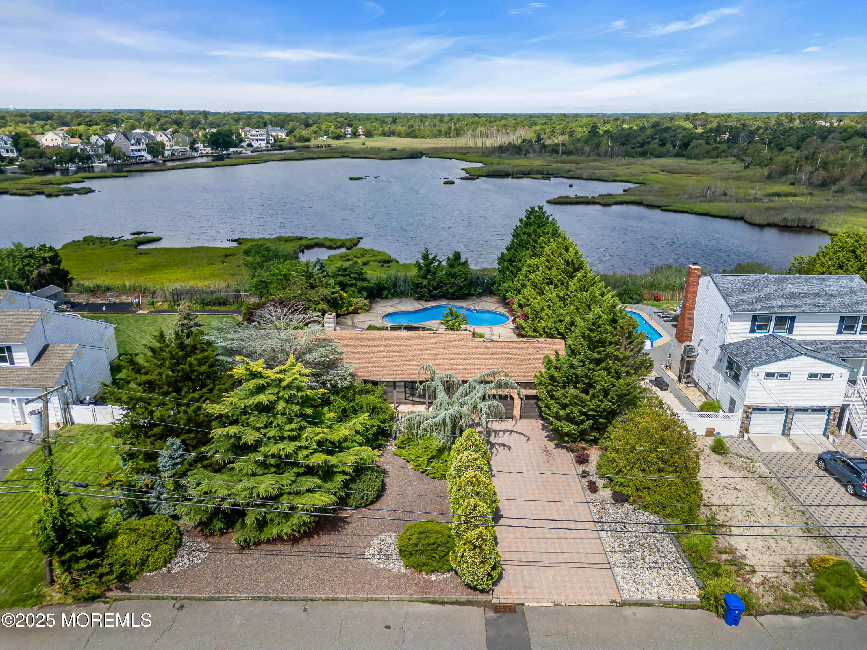62 Sunrise Boulevard Toms River, NJ 08753 - Photo 6 of 94 066_dji_0612_770