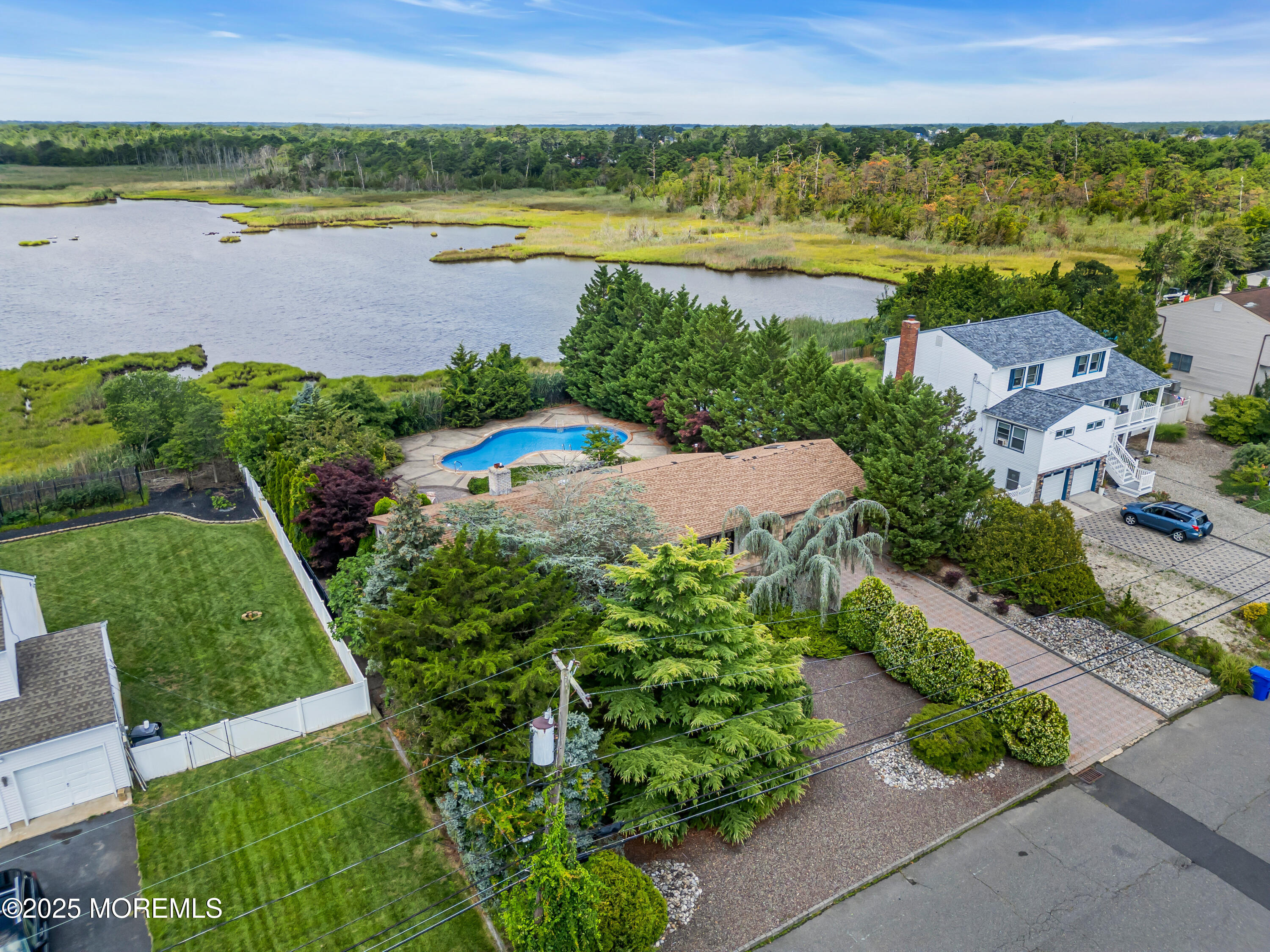 62 Sunrise Boulevard Toms River, NJ 08753 - Photo 9 of 94 065_dji_0607_223