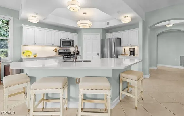 $499,900 | 11079 Harbour Yacht Court, Unit 102, Fort Myers, FL 33908