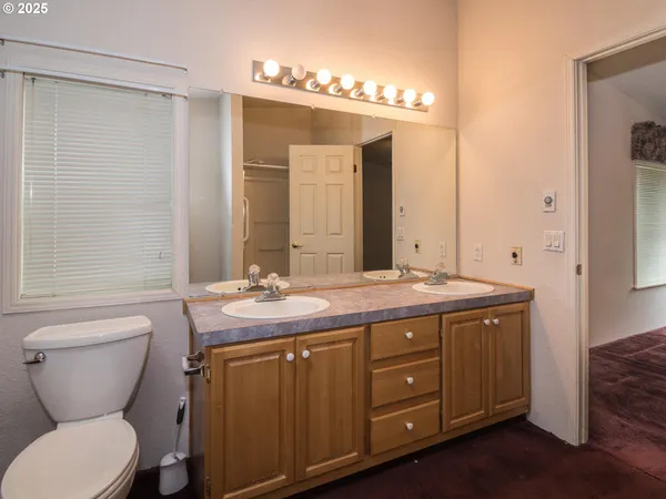 $139,900 | 1949 Southeast Palmquist Road, Unit 91, Gresham, OR 97080