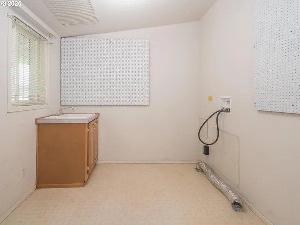 $139,900 | 1949 Southeast Palmquist Road, Unit 91, Gresham, OR 97080