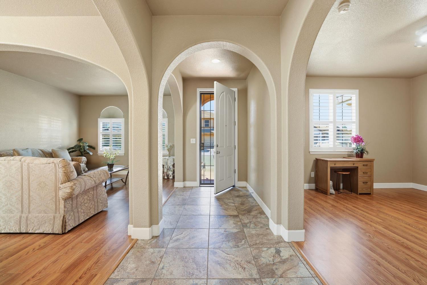 1730 Tasca Lane Manteca, CA 95337 - Photo 7 of 83