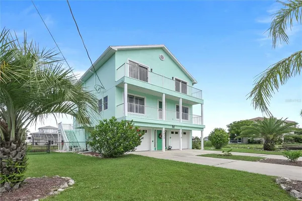 $599,900 | 3423 Palometa Drive, Hernando Beach, FL 34607