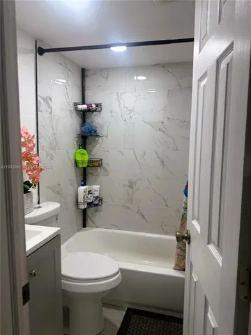 $275,000 | 13261 Southwest 9th Street, Davie, FL 33325