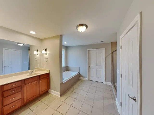 $3,189 | 2655 James Edmon Court, Murfreesboro, TN 37129
