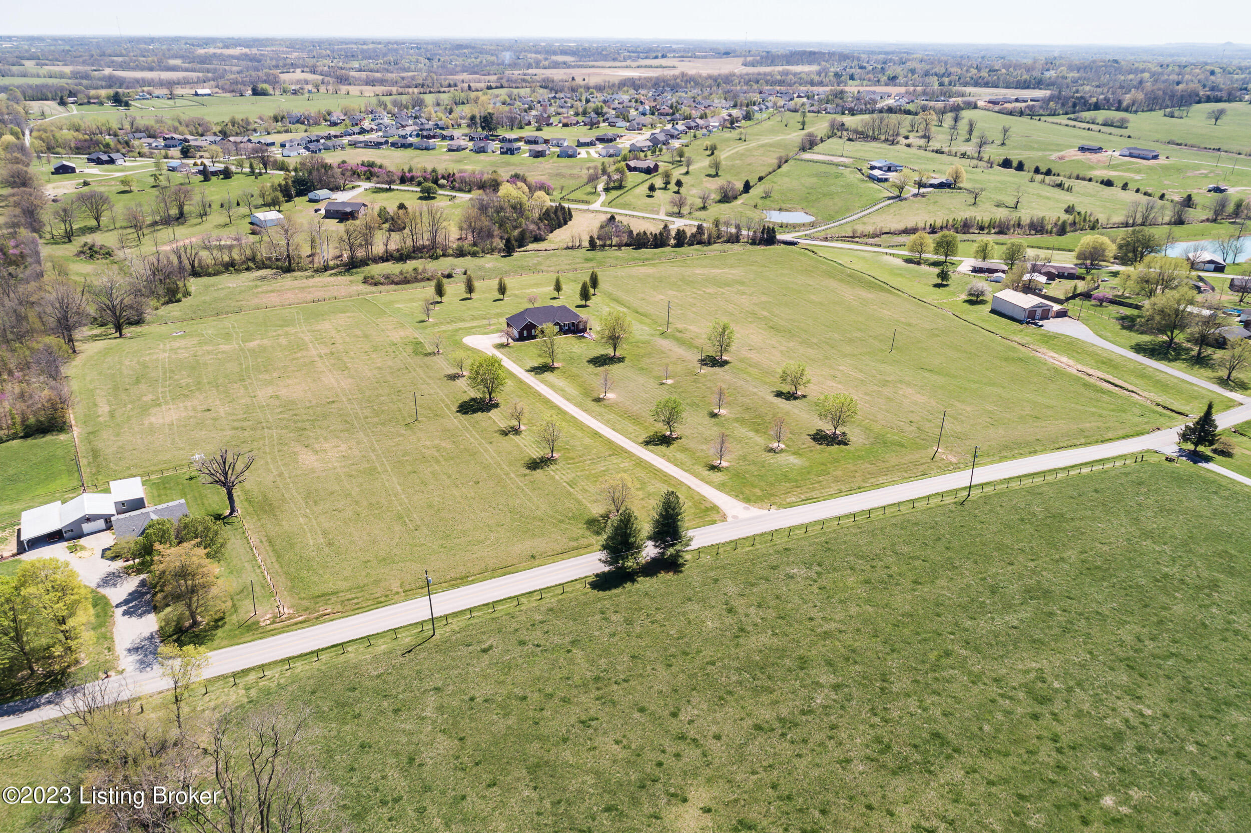 260 Murrays Run Road Bardstown, KY 40004 - Photo 38 of 47 260MurraysRun-3