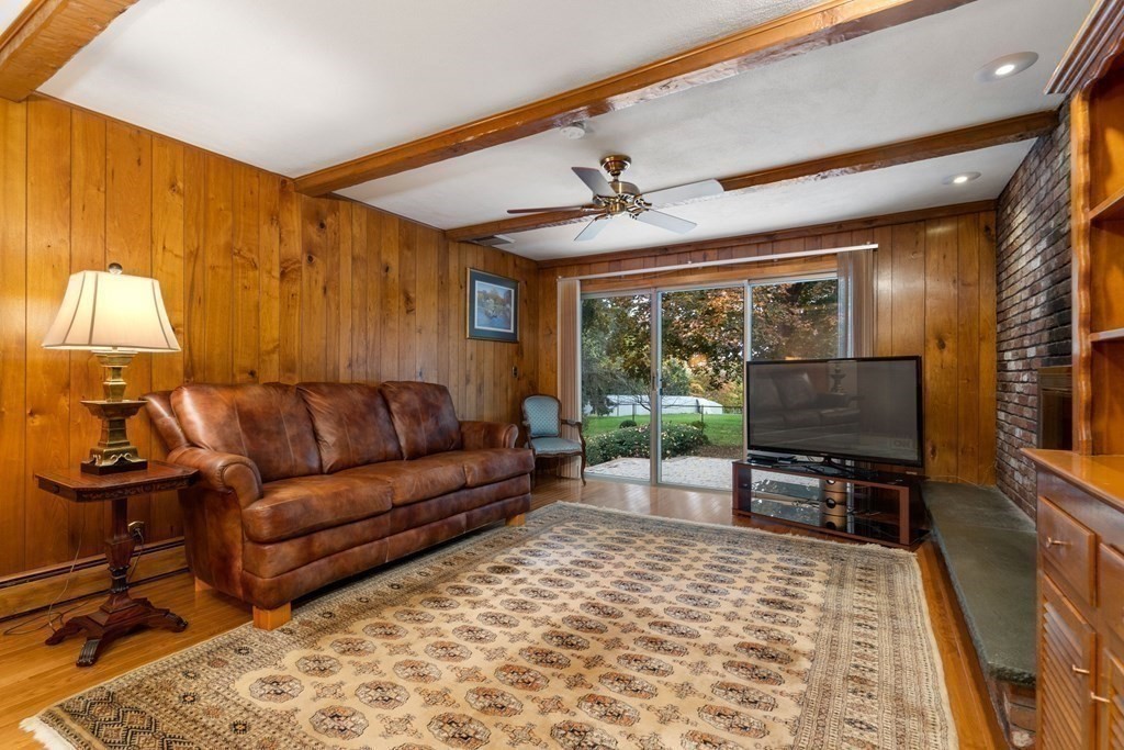 23 Lawndale Road Stoneham, MA 02180 - Photo 12 of 37 Gallery Image 12