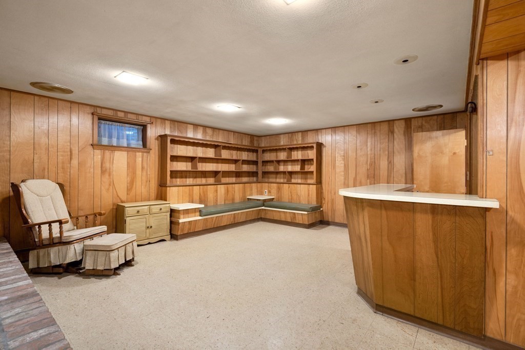 23 Lawndale Road Stoneham, MA 02180 - Photo 25 of 37 Gallery Image 25
