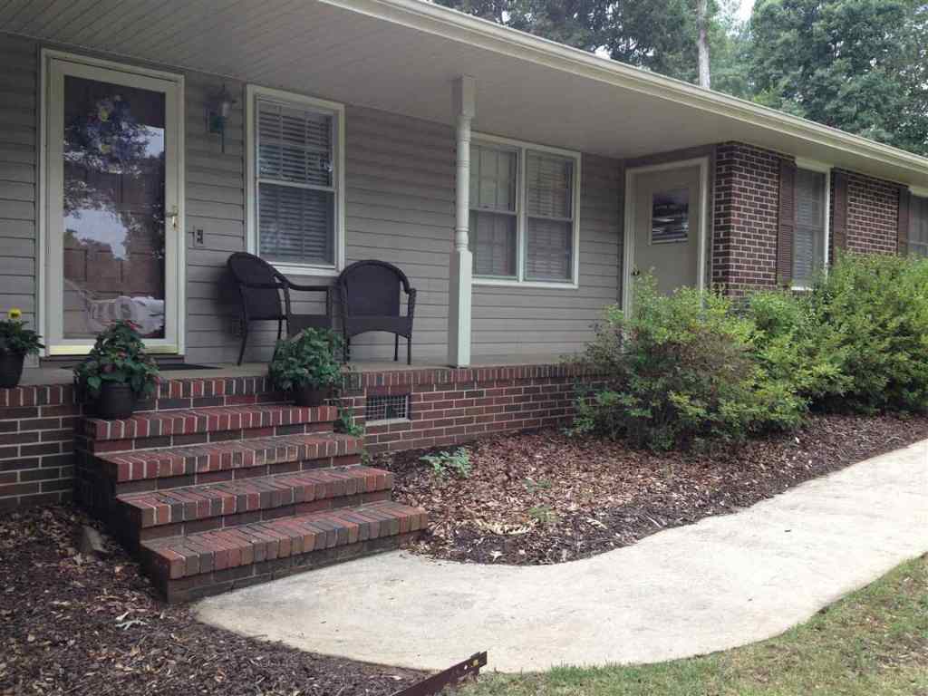 210 Keystone Drive Anderson, SC 29621 - Photo 2 of 29