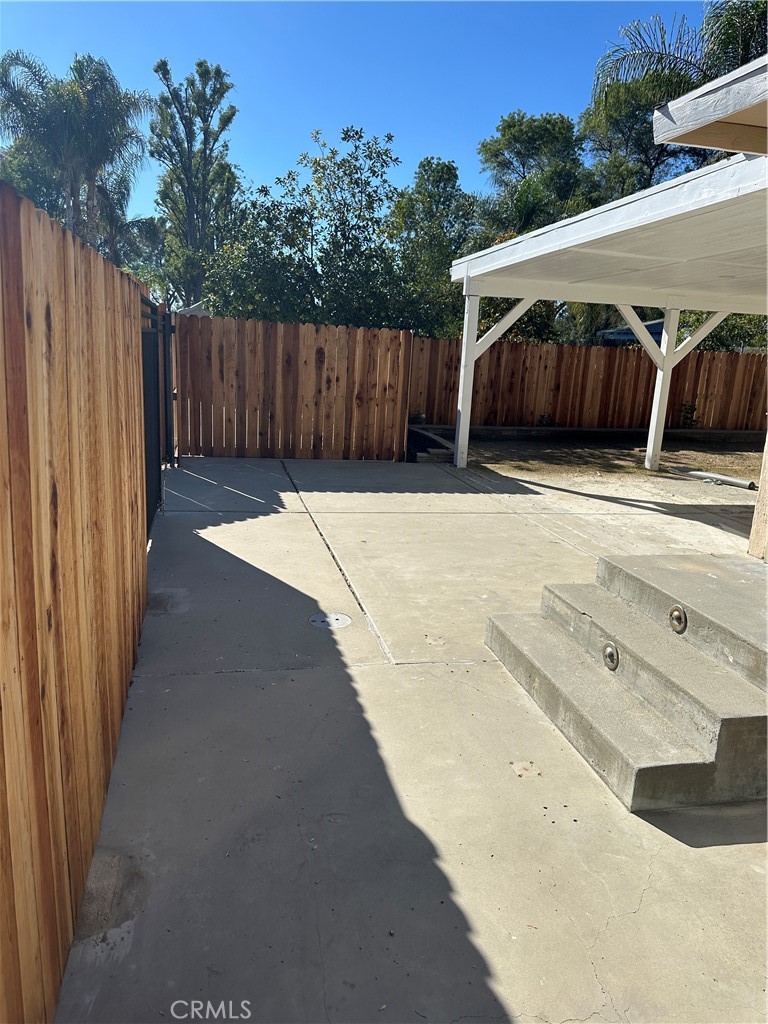 19140 Strathern Street Reseda, CA 91335 - Photo 24 of 33 a view of a backyard