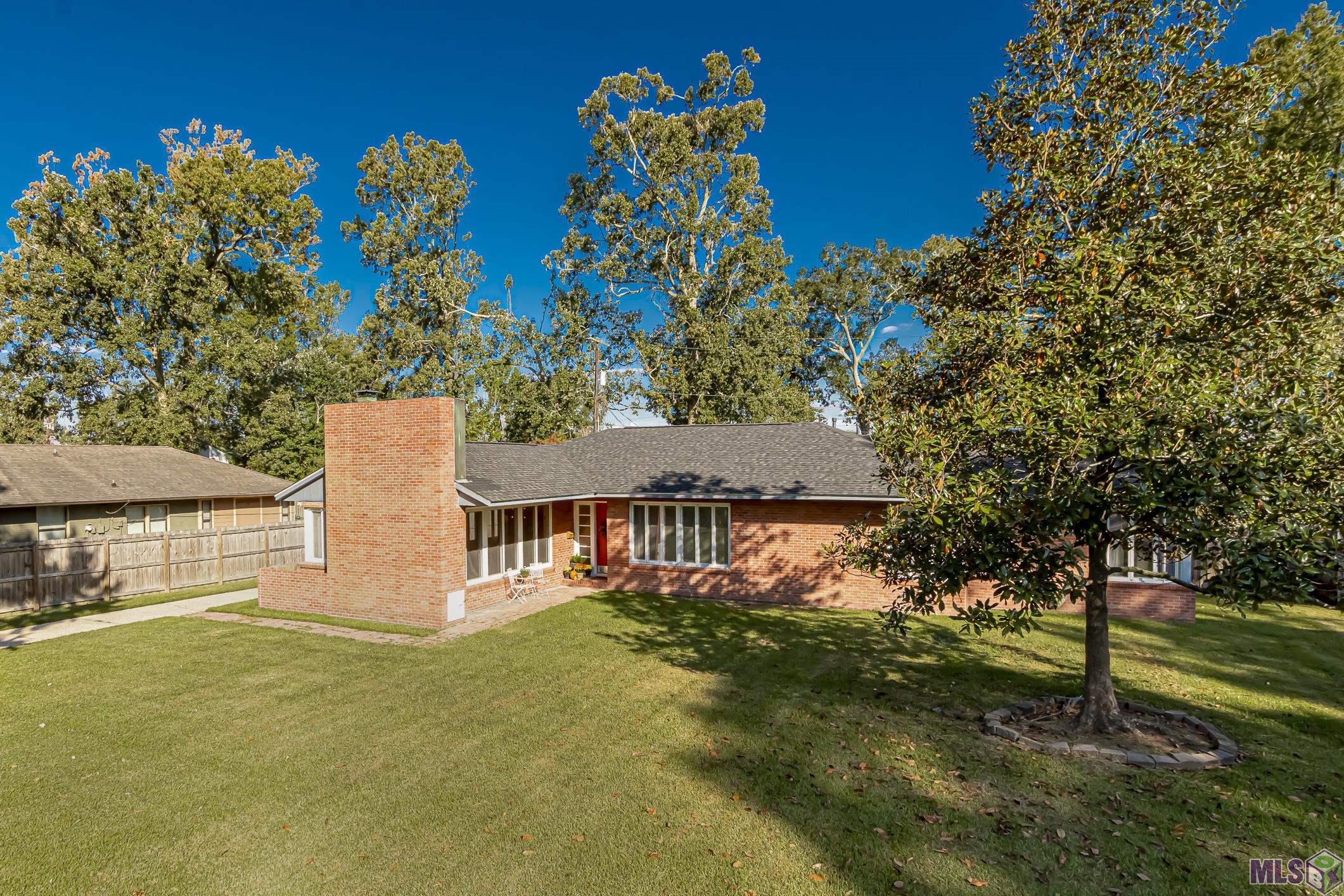 9121 Meadowood Street Baton Rouge, LA 70815 - Photo 3 of 40 Gallery Image 3