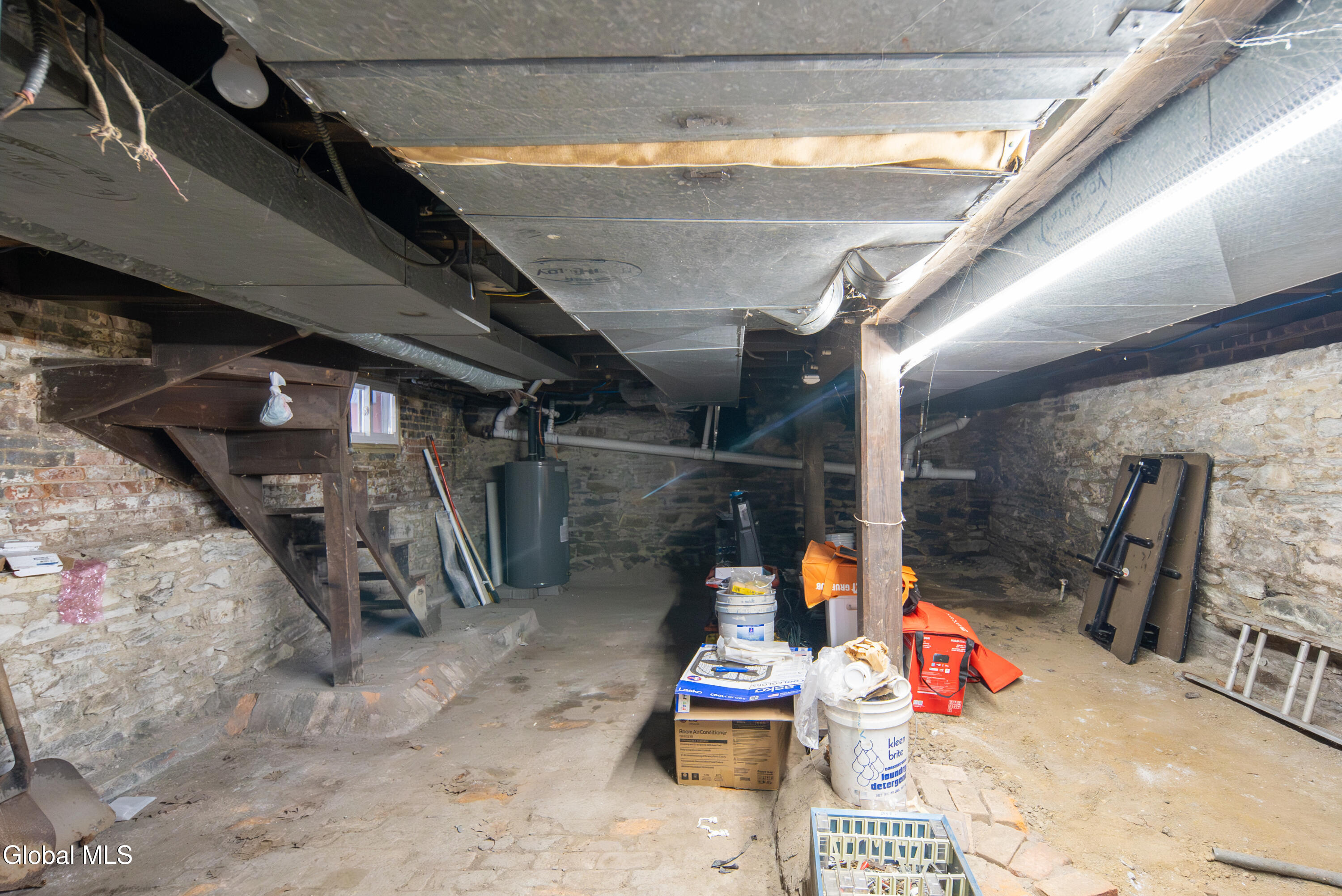 41 Brunswick Avenue Troy, NY 12180 - Photo 39 of 45 038