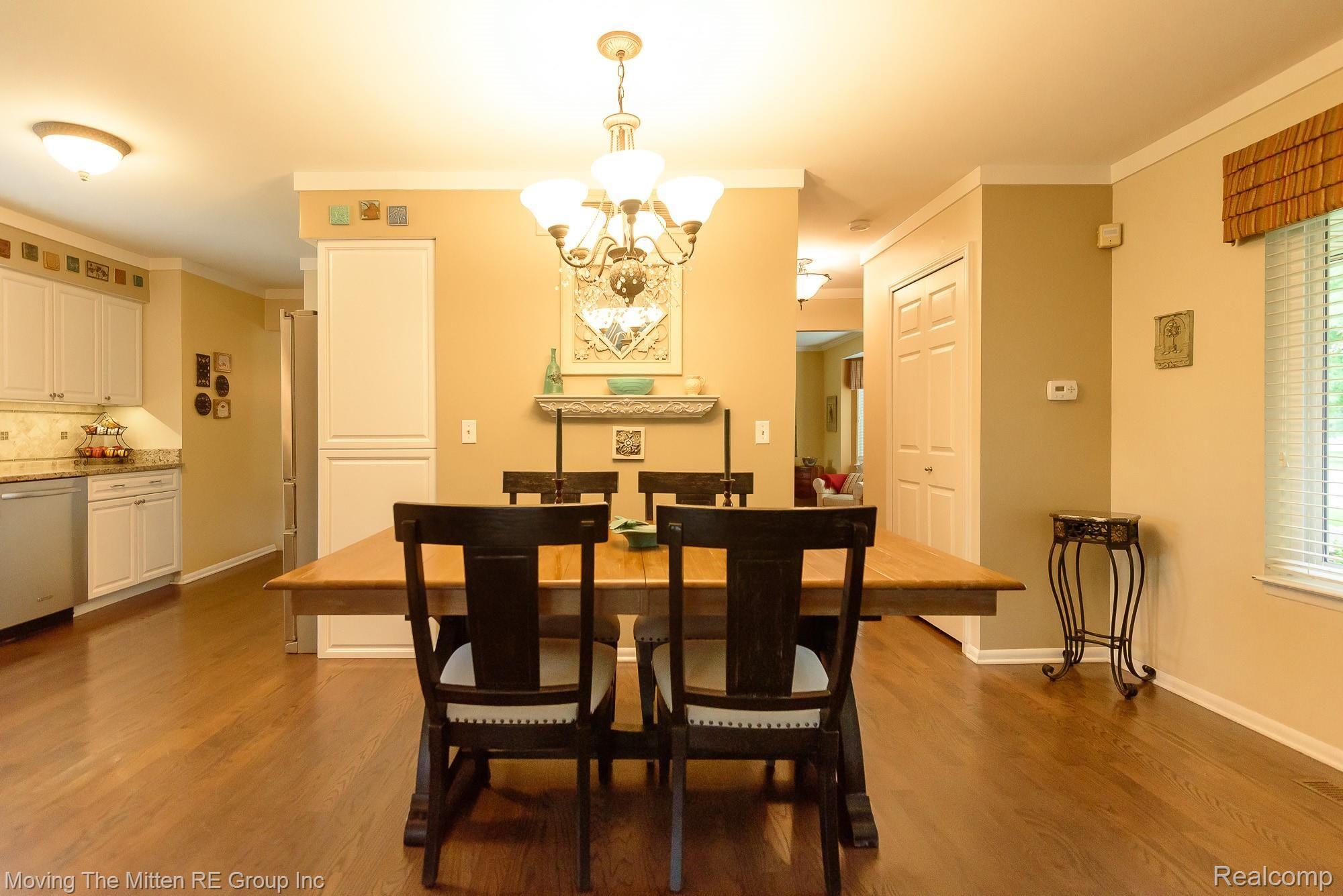 1267 Knightsbridge Road Canton, MI 48187 - Photo 16 of 49 MTM_1267_knightsbridge-27.jpg