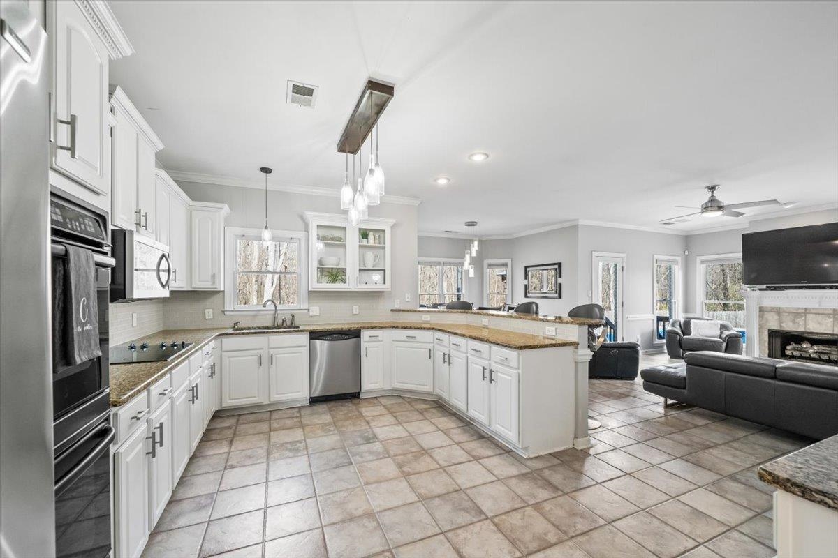 1804 Lisson Lane Collierville, TN 38017 - Photo 10 of 32