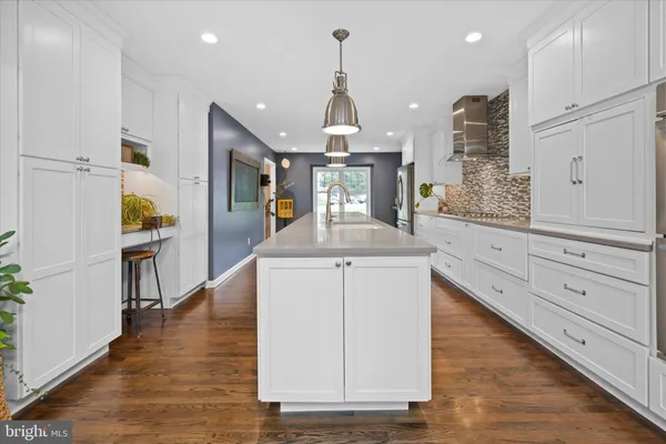 $1,250,000 | 1123 Independence Drive, West Chester, PA 19382