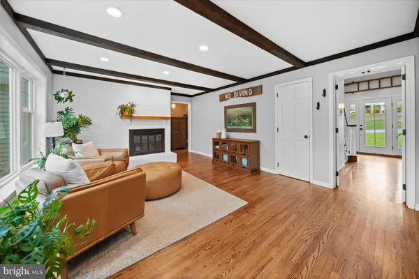 $1,250,000 | 1123 Independence Drive, West Chester, PA 19382