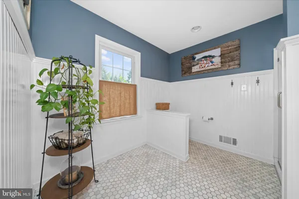 $1,250,000 | 1123 Independence Drive, West Chester, PA 19382