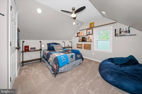 $1,250,000 | 1123 Independence Drive, West Chester, PA 19382