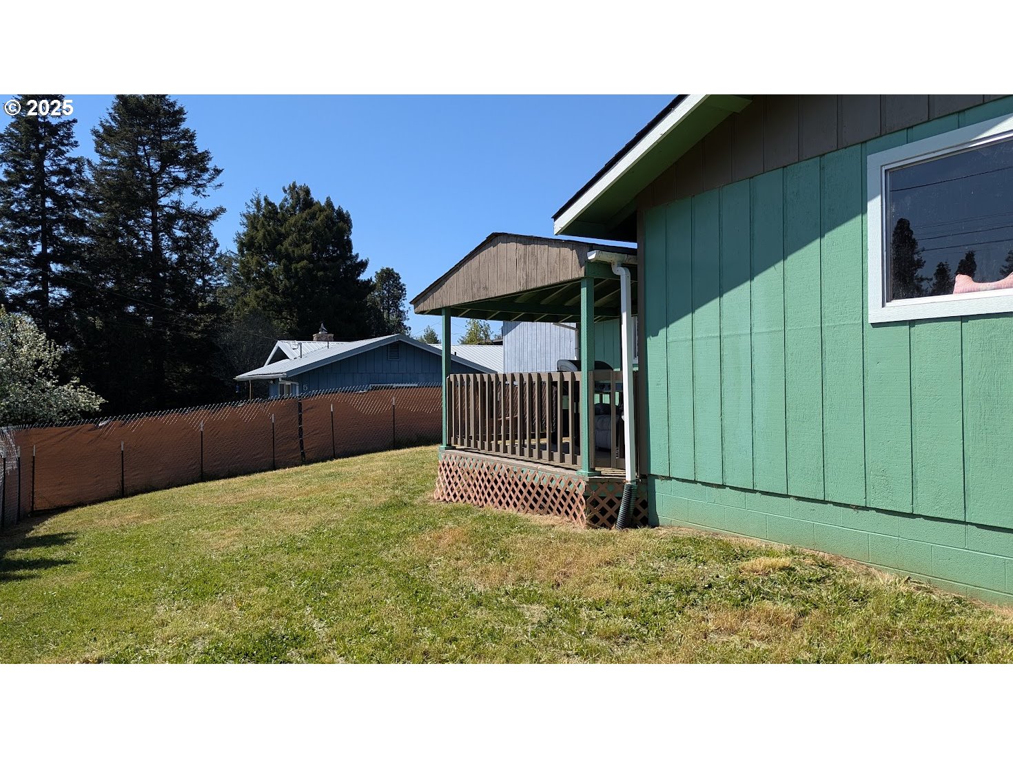 550 18th Street Myrtle Point, OR 97458 - Photo 3 of 27 Gallery Image 3