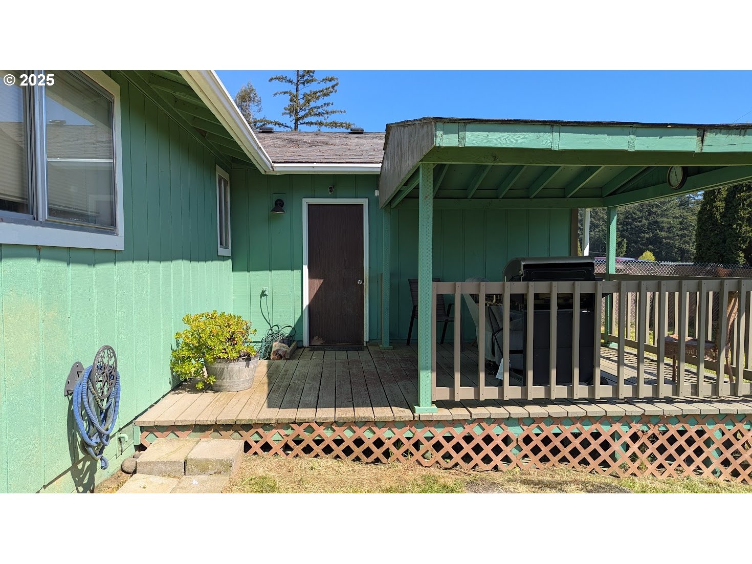 550 18th Street Myrtle Point, OR 97458 - Photo 4 of 27 Gallery Image 4