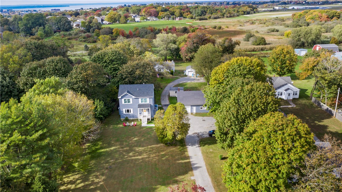566 East Main Road Middletown, RI 02842 - Photo 1 of 34
