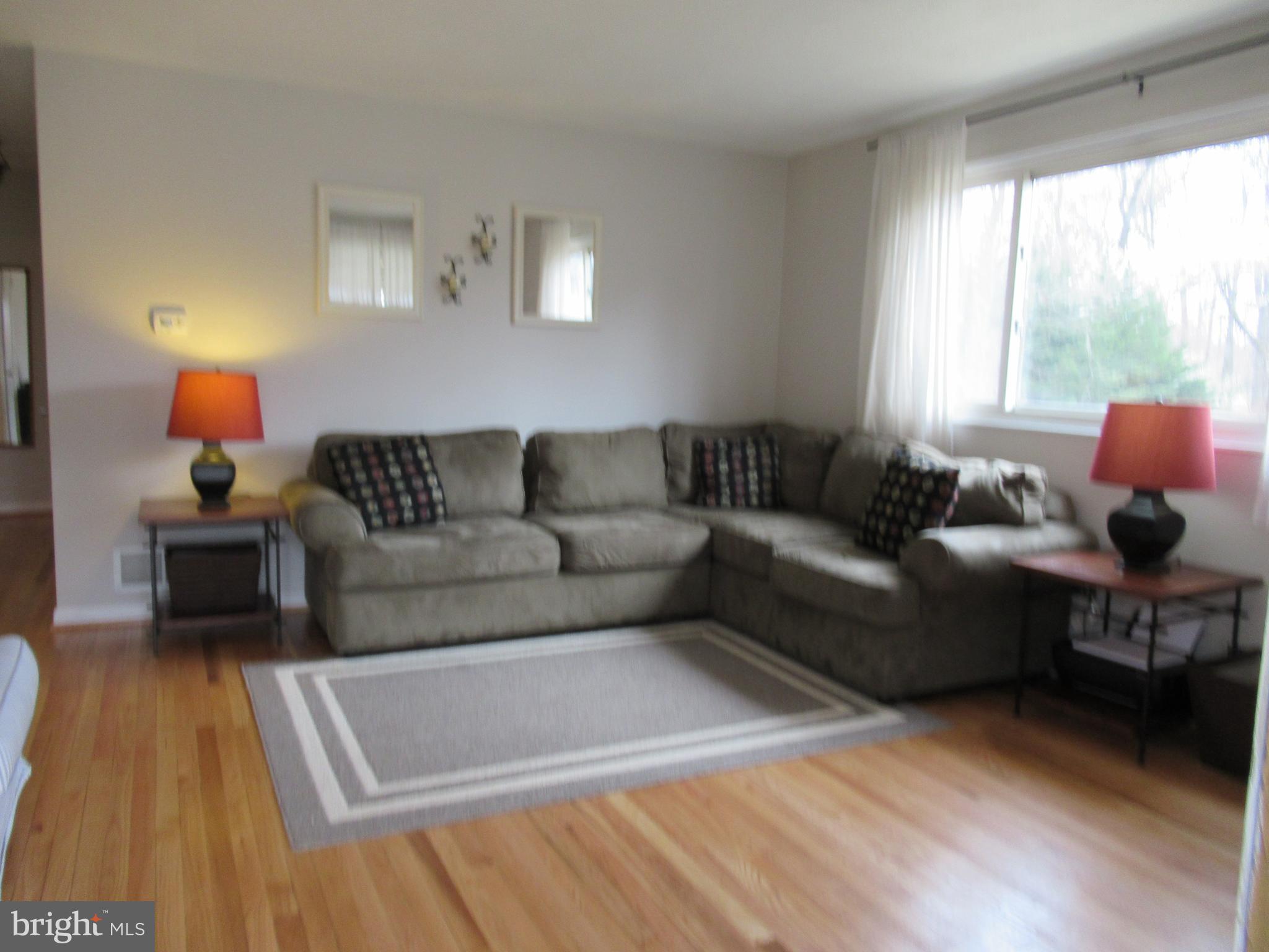 5703 Berwyn Road Berwyn Heights, MD 20740 - Photo 3 of 21 Bright and spacious Liv Rm
