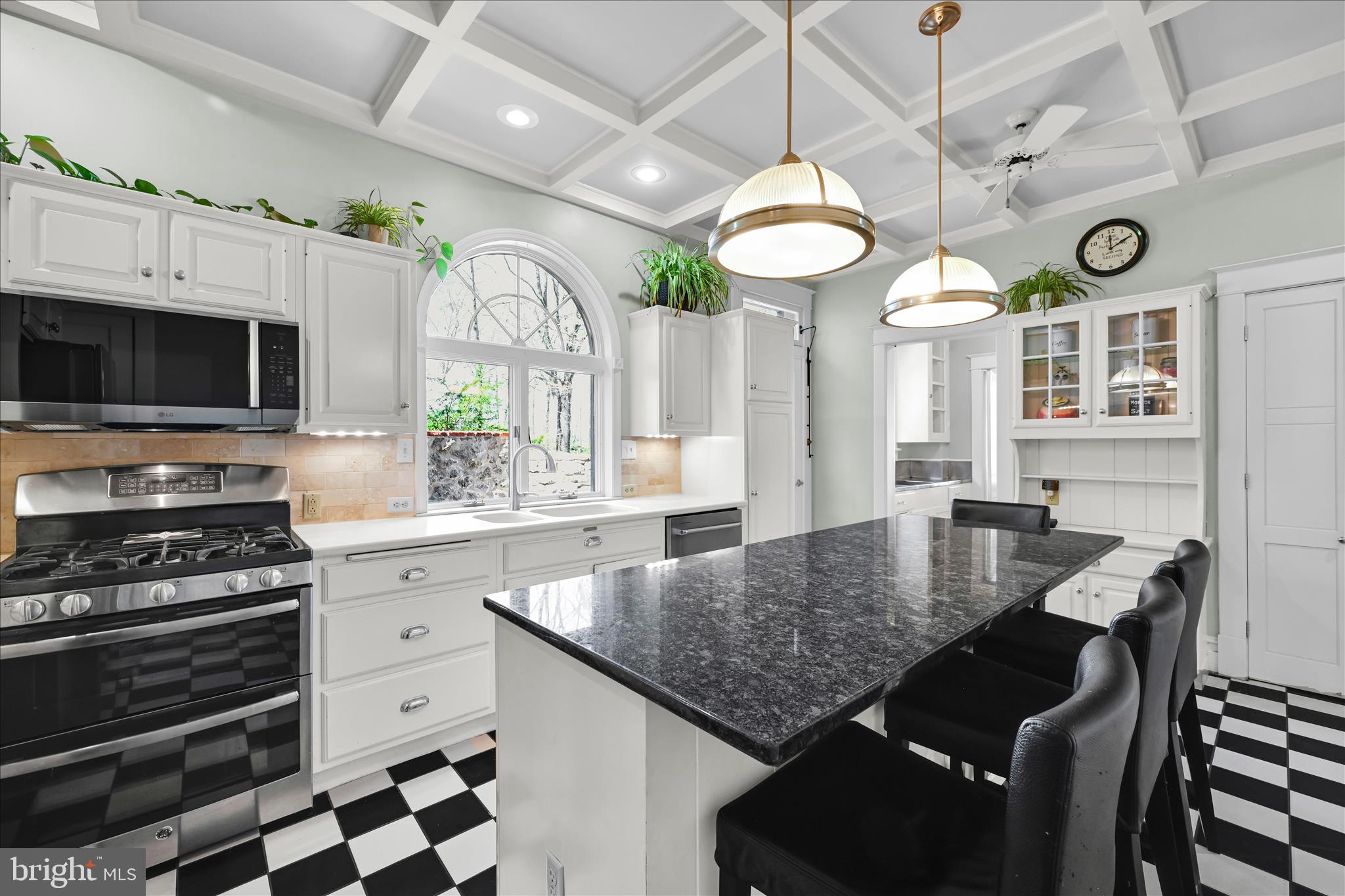 1801 Oak Road Pottsville, PA 17901 - Photo 25 of 76 Kitchen