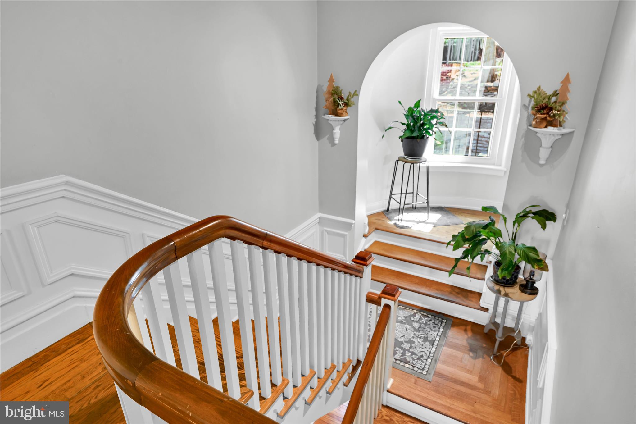 1801 Oak Road Pottsville, PA 17901 - Photo 39 of 76 Staircase