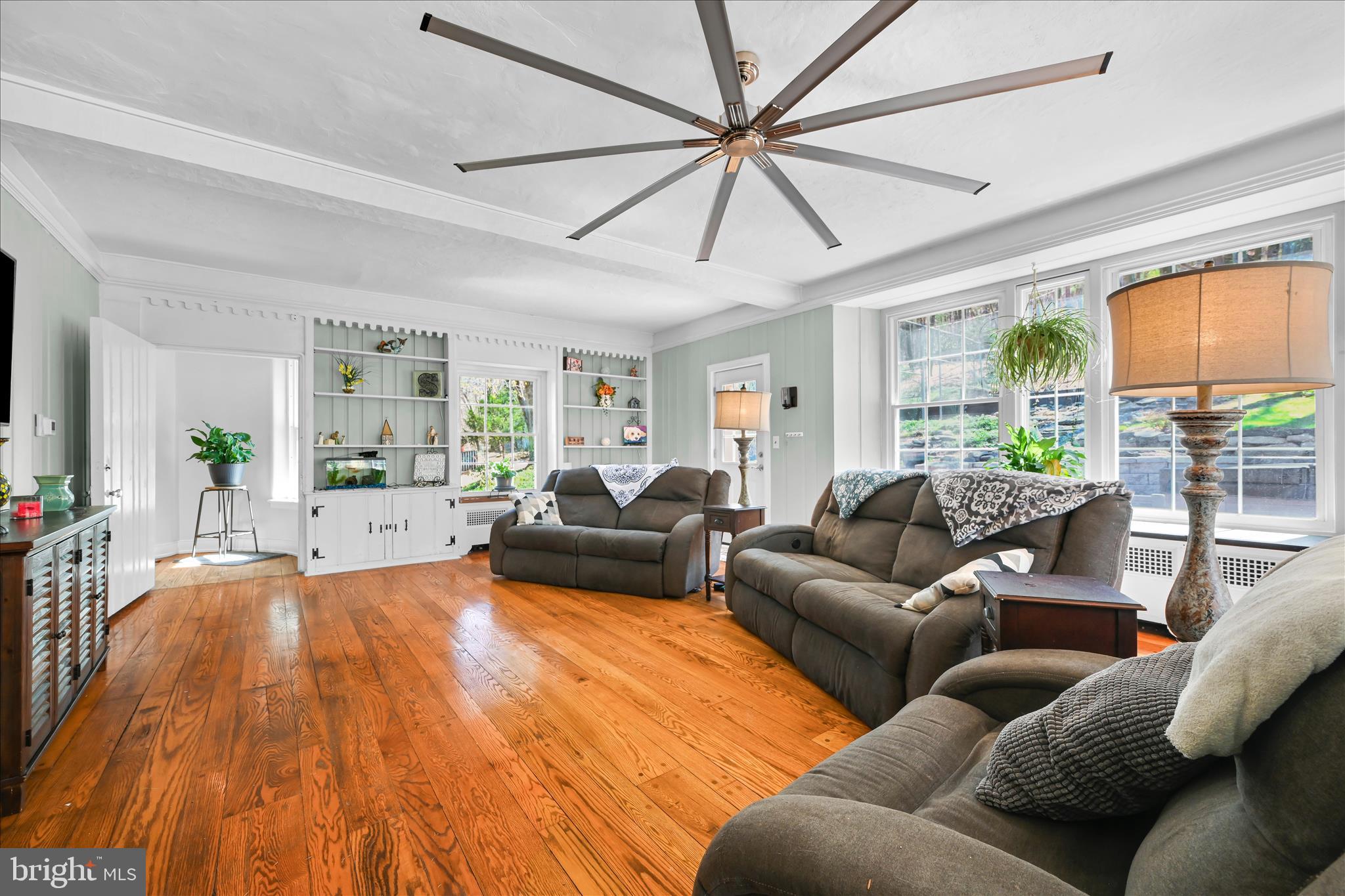 1801 Oak Road Pottsville, PA 17901 - Photo 42 of 76 Upstairs Living