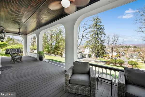 $597,500 | 1801 Oak Road, Pottsville, PA 17901