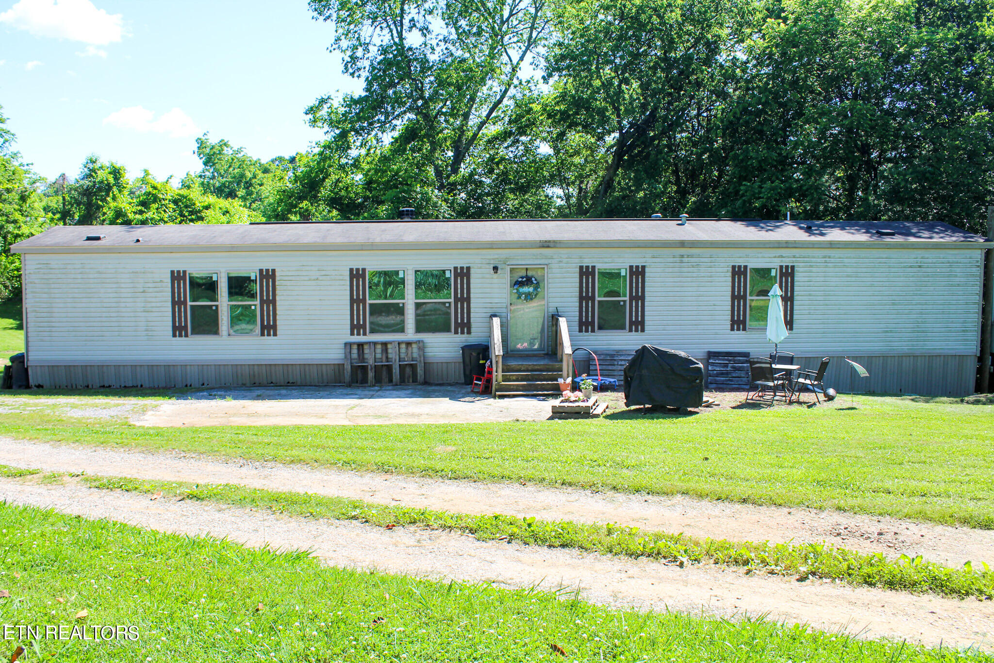 1378 Cloyds Church Road Greenback, TN 37742 - Photo 1 of 17 IMG_0012