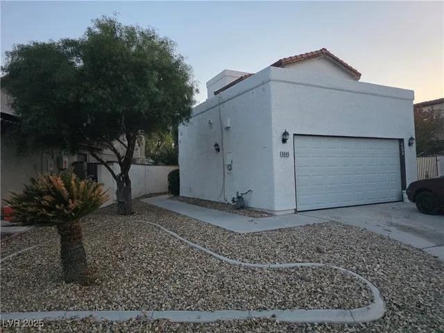 $1,400 | 6645 West Telegraph Road, Las Vegas, NV 89108