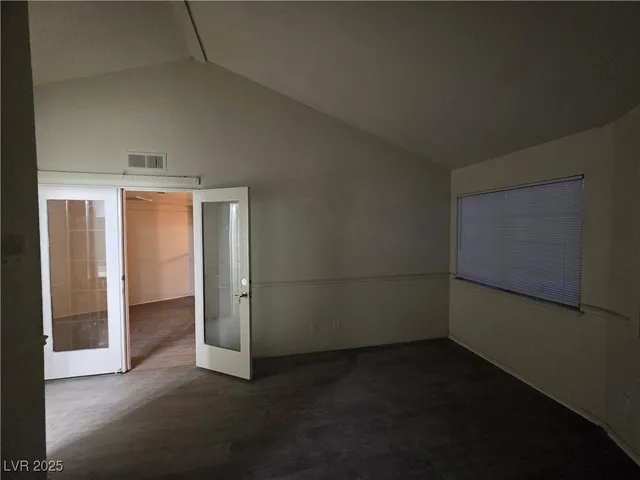 $1,400 | 6645 West Telegraph Road, Las Vegas, NV 89108