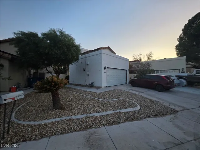 $1,400 | 6645 West Telegraph Road, Las Vegas, NV 89108