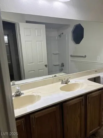 $1,400 | 6645 West Telegraph Road, Las Vegas, NV 89108