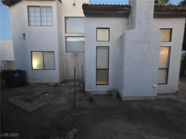 $1,400 | 6645 West Telegraph Road, Las Vegas, NV 89108