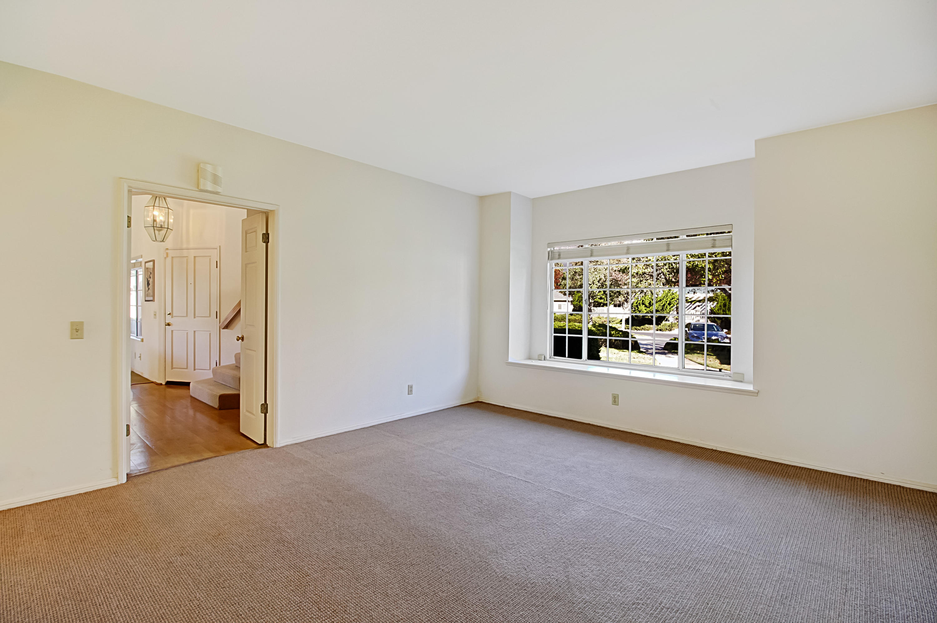 1505 Meadow Circle Carpinteria, CA 93013 - Photo 11 of 14 020