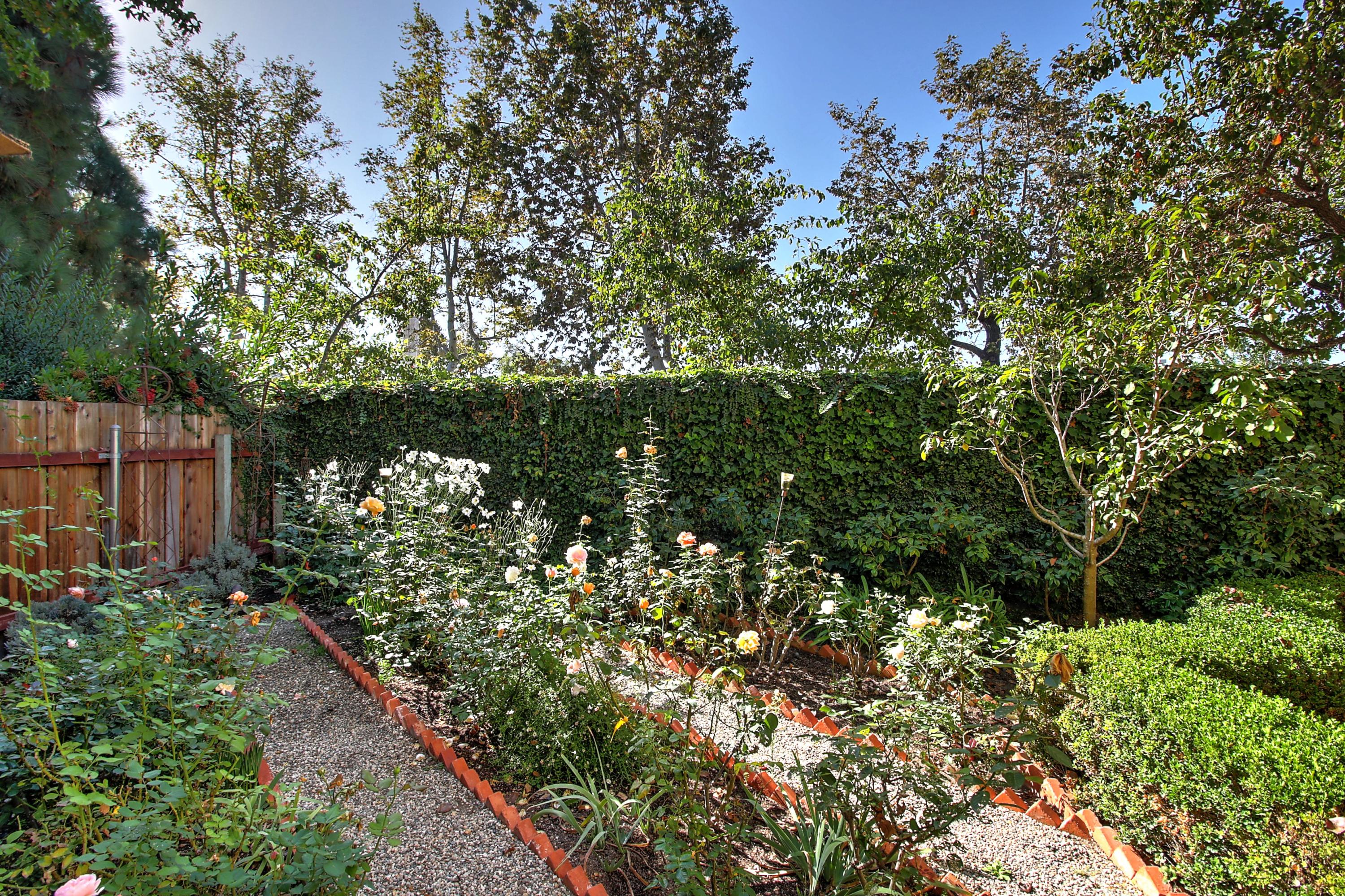 1505 Meadow Circle Carpinteria, CA 93013 - Photo 4 of 14 007