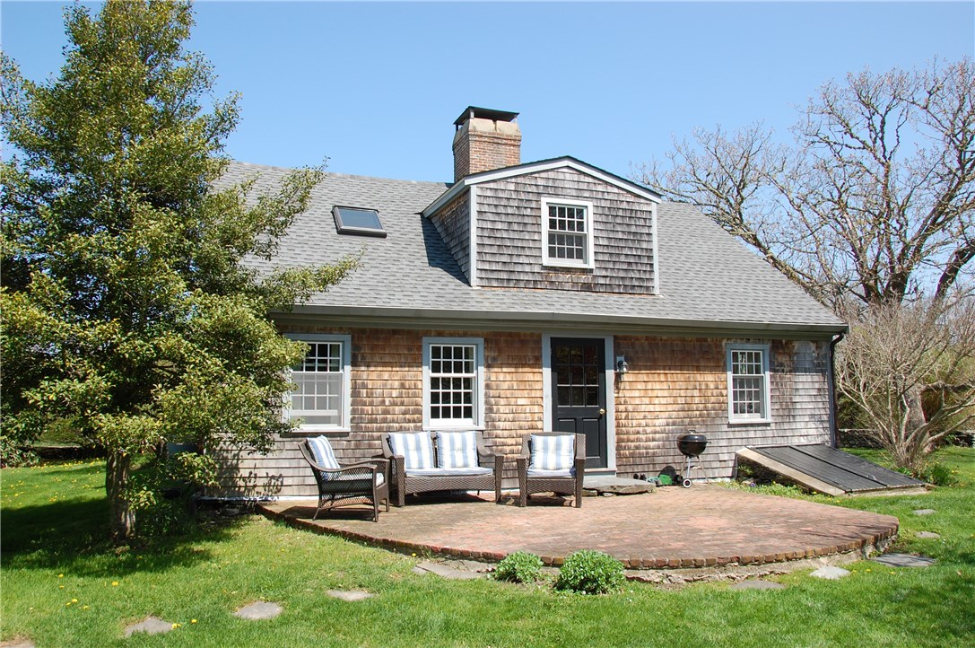 6 Simmons Road Little Compton, RI 02837 - Photo 3 of 36