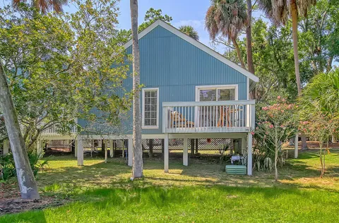 $220,000 | 426 Sea Cloud Circle, Edisto Island, SC 29438