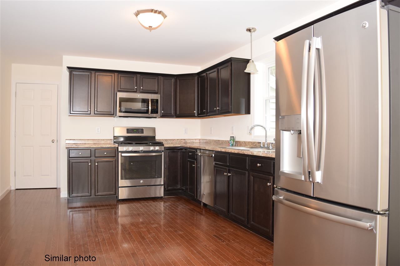 57 Miller's Farm Drive, Unit 31 Rochester, NH 03868 - Photo 3 of 6 Gallery Image 3