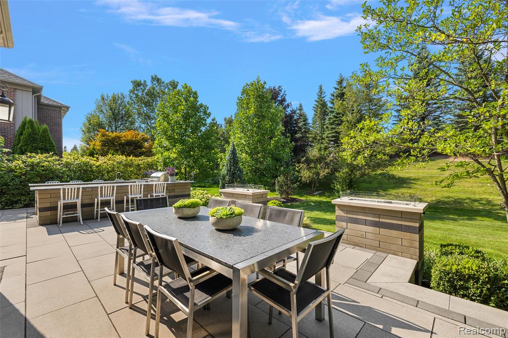 628 Springview Drive Rochester, MI 48307 - Photo 43 of 50 Gallery Image 43
