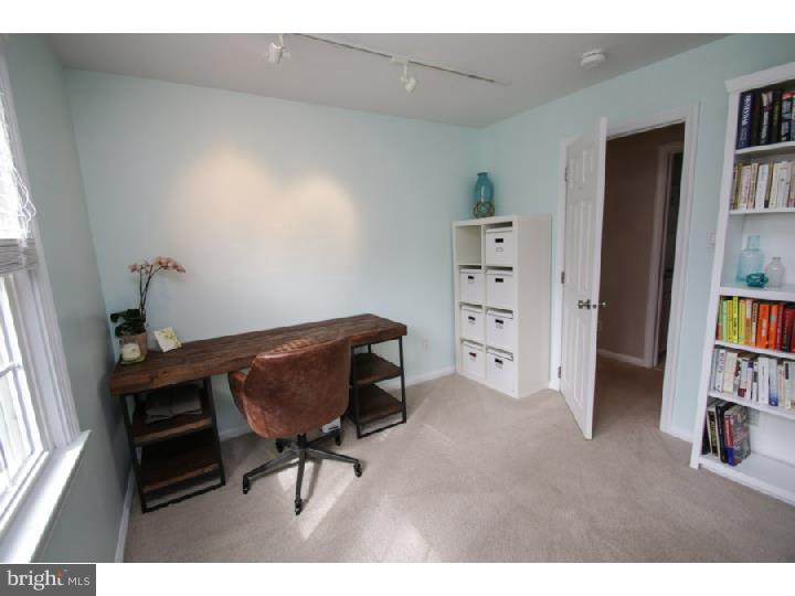 113 Croton Road Wayne, PA 19087 - Photo 13 of 25 Bedroom 2