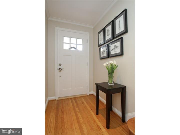 113 Croton Road Wayne, PA 19087 - Photo 2 of 25 Foyer