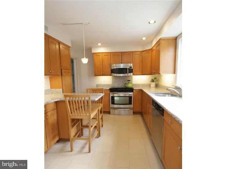 113 Croton Road Wayne, PA 19087 - Photo 8 of 25 Kitchen