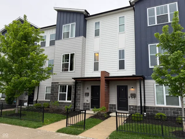 $324,900 | 2909 Kirkbride Way, Indianapolis, IN 46222