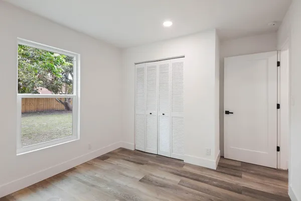 $609,000 | 430 La Mancha Avenue, Royal Palm Beach, FL 33411
