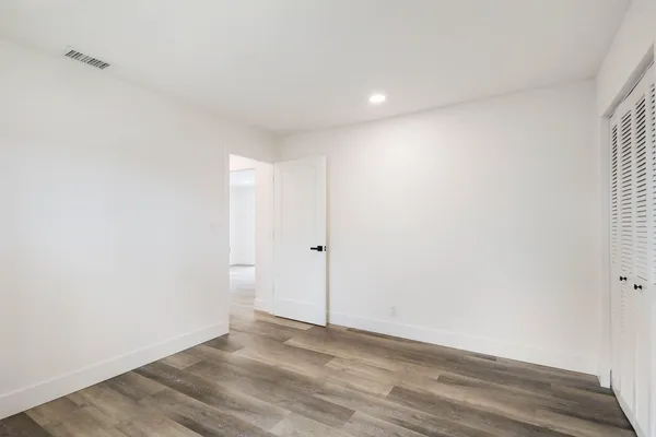 $609,000 | 430 La Mancha Avenue, Royal Palm Beach, FL 33411